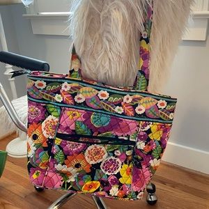 VERA BRADLEY SHOULDER TOTE